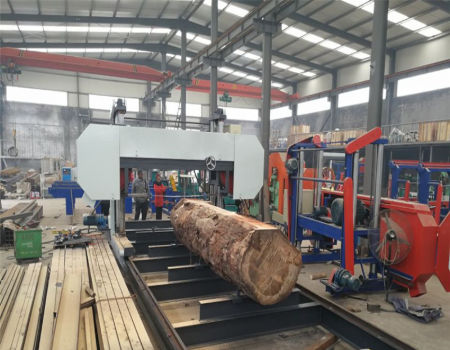 Heavy Duty Hydraulic Horizontal Band Saw Cutting Big Hard Wood supplier