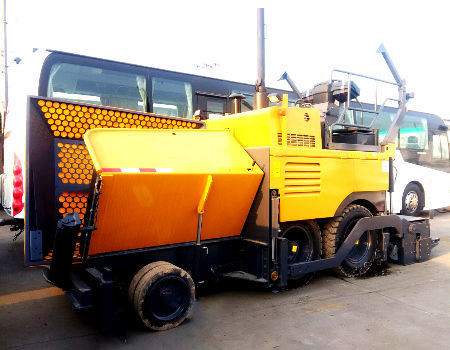 Paver width 9.5m RP953 Road asphalt Paver machine for sale supplier